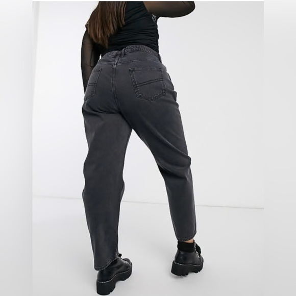 COLLUSION x006 Plus mom Relaxed Fit Trendy Day 2 Nite jeans in washed black 30 - Picture 1 of 4